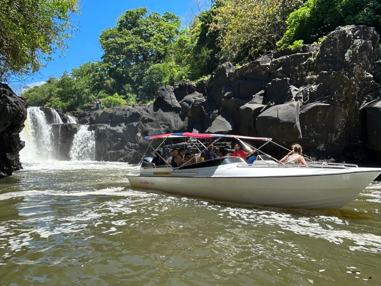 Escursione in barca alla cascata, Mauritius